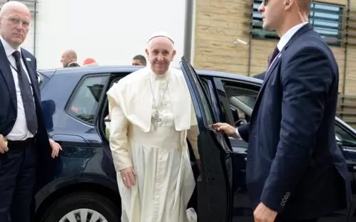 Papież Franciszek z nieplanowaną wizytą w Szpitalu Uniwersyteckim w Krakowie 