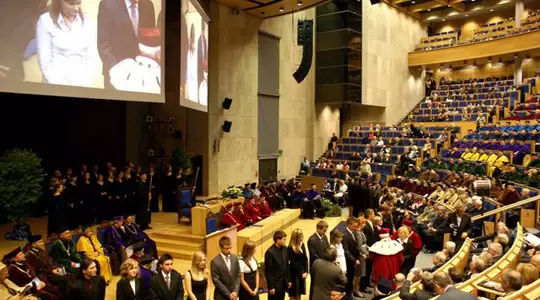 „Buszujący w śmieciach…” – konferencja na UJ 