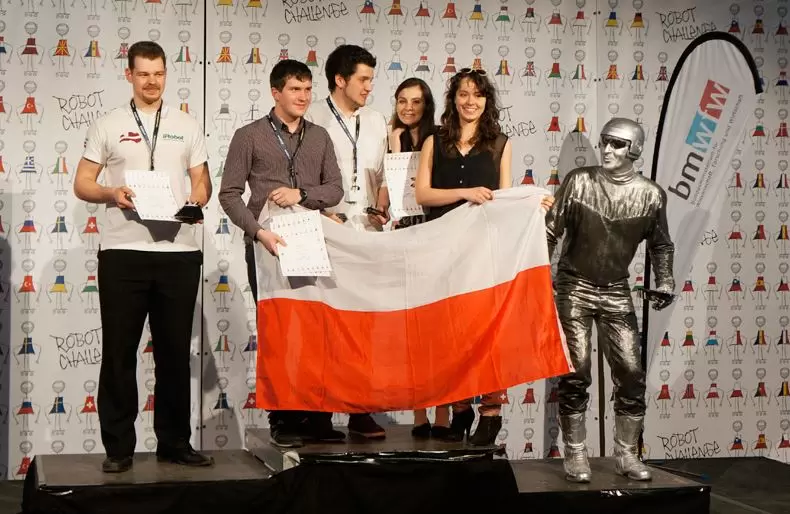 Trzy medale studentów AGH na RobotChallenge w Wiedniu 