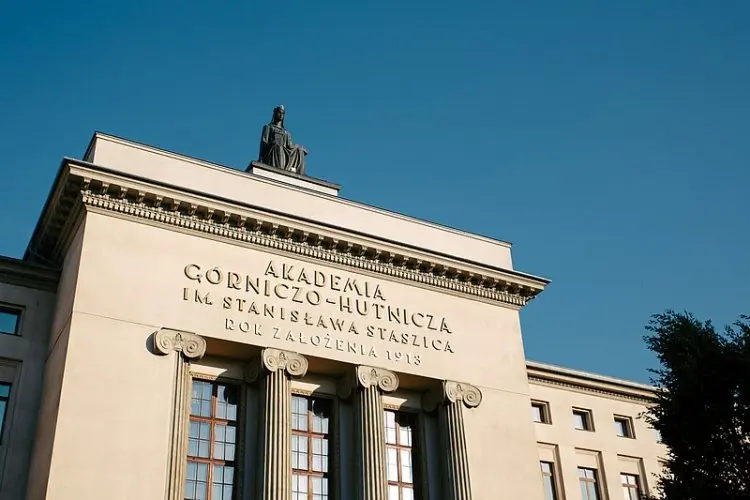 Akademia Górniczo-Hutnicza (AGH) im. Stanisława Staszica w Krakowie (Uczelnia publiczna)